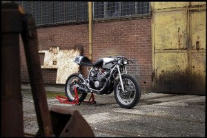 Custom Yamaha Xj600 Pimmel Messer
