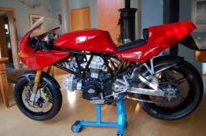 ducati elenore v8